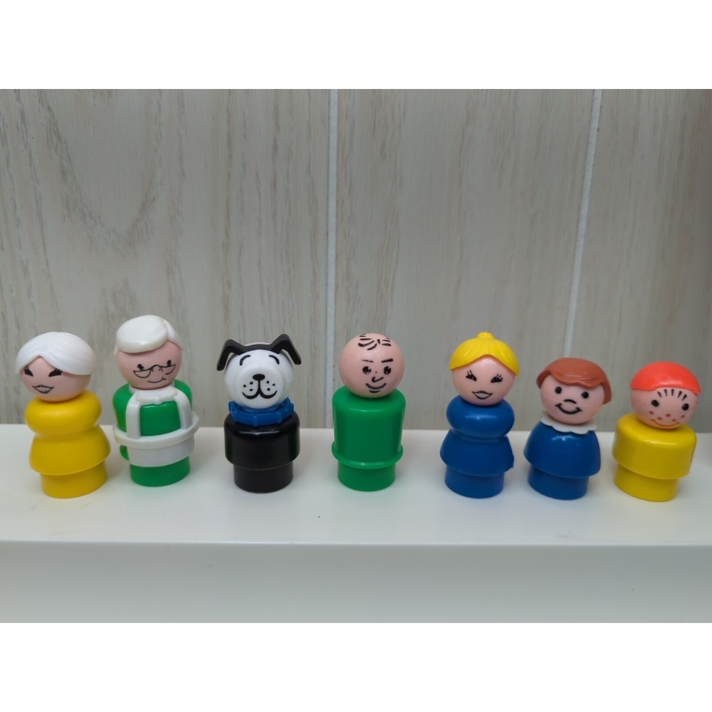 Fisher-Price Little People vintage lot lucky‎ dog white hair teacher shop keeper